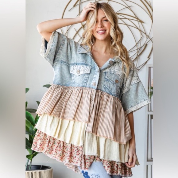 Oli & Hali Multi Tiered  Patchwork Button Down Hooded Shirt - Picture 4 of 5